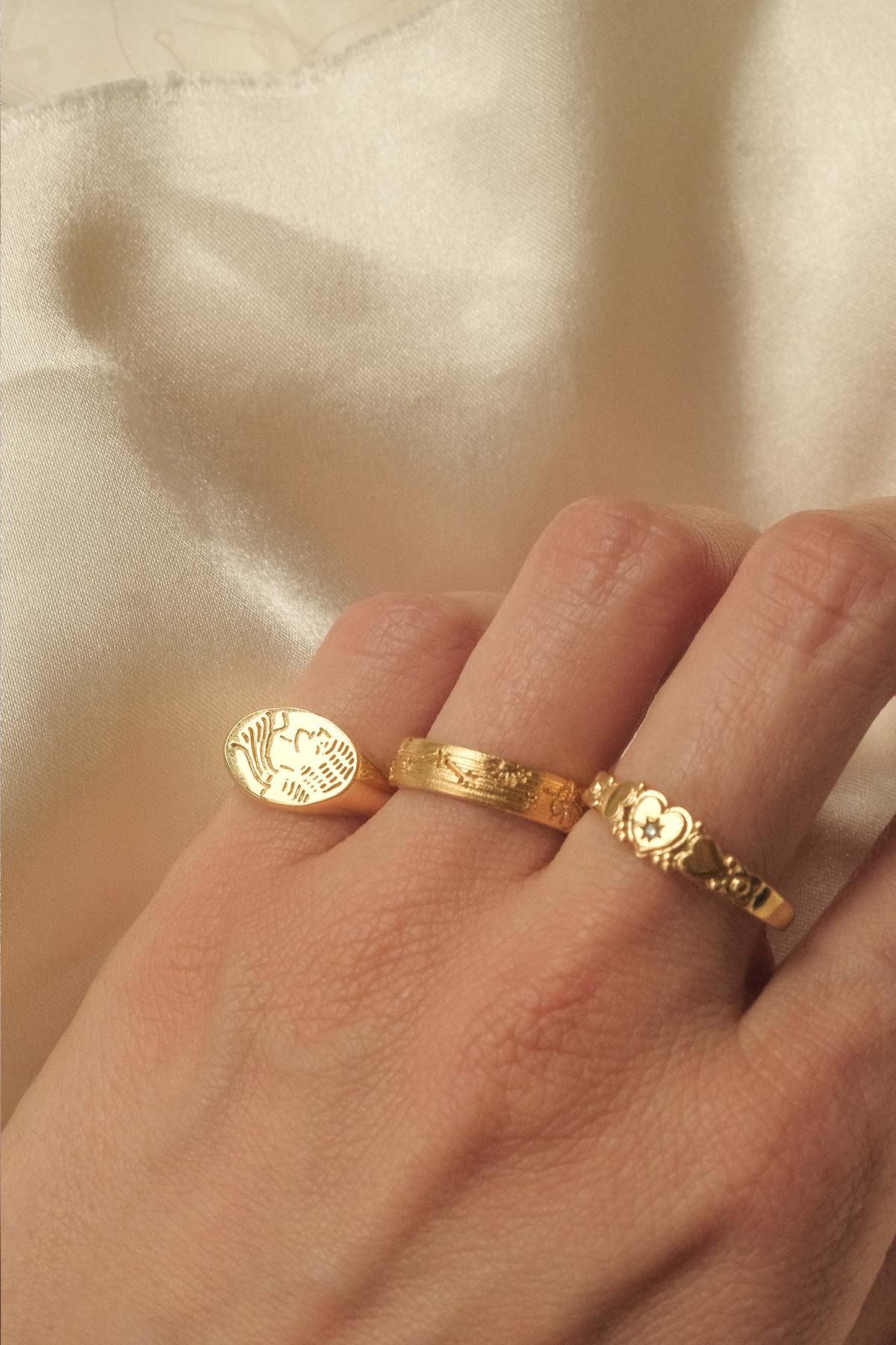 Roma III Signet Ring - Image 6